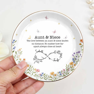 Love Between Aunt & Niece, Floral And Butterfly Design - Personalized Custom Jewelry Dish, Ceramic Dish, Round Shape - FAM744_RCRF