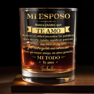 Mi Esposo Nunca Olvides Que Te Amo Heart And Banner Design - Personalized Custom Whiskey Glass - HSB135_RWG