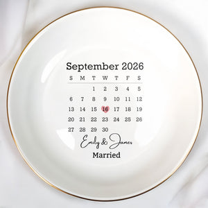 Married Custom Calendar Heart - Personalized Custom Jewelry Dish, Ceramic Dish, Round Shape - WEDD023_RCRF