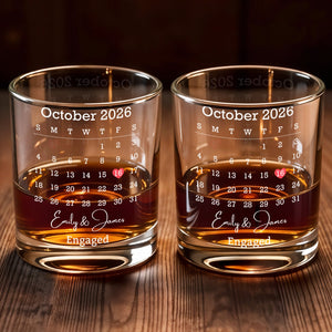 Engaged Custom Calendar With Heart Icon - Personalized Custom Whiskey Glass - WEDD023_RWG