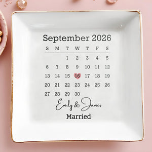 Married Calendar With Heart Special Date And Custom Names - Personalized Custom Jewelry Dish, Square Ceramic Dish - WEDD023_SCRD