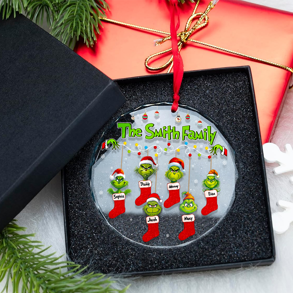 Personalized gifts for family ornament