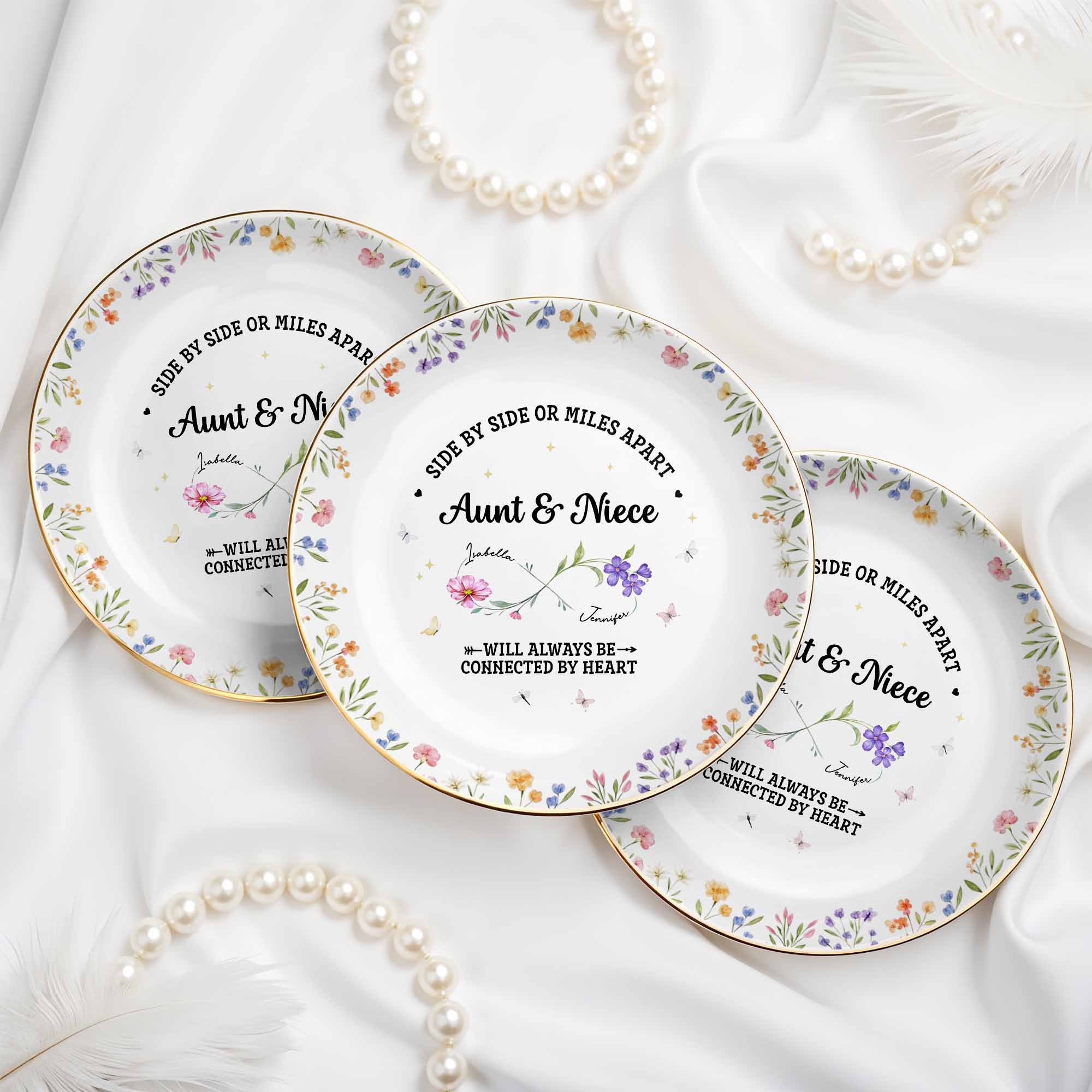 Side By Side Or Miles Apart, Aunt & Niece, Flowers - Personalized Custom Jewelry Dish, Ceramic Dish, Round Shape - AUNT004_RCRF