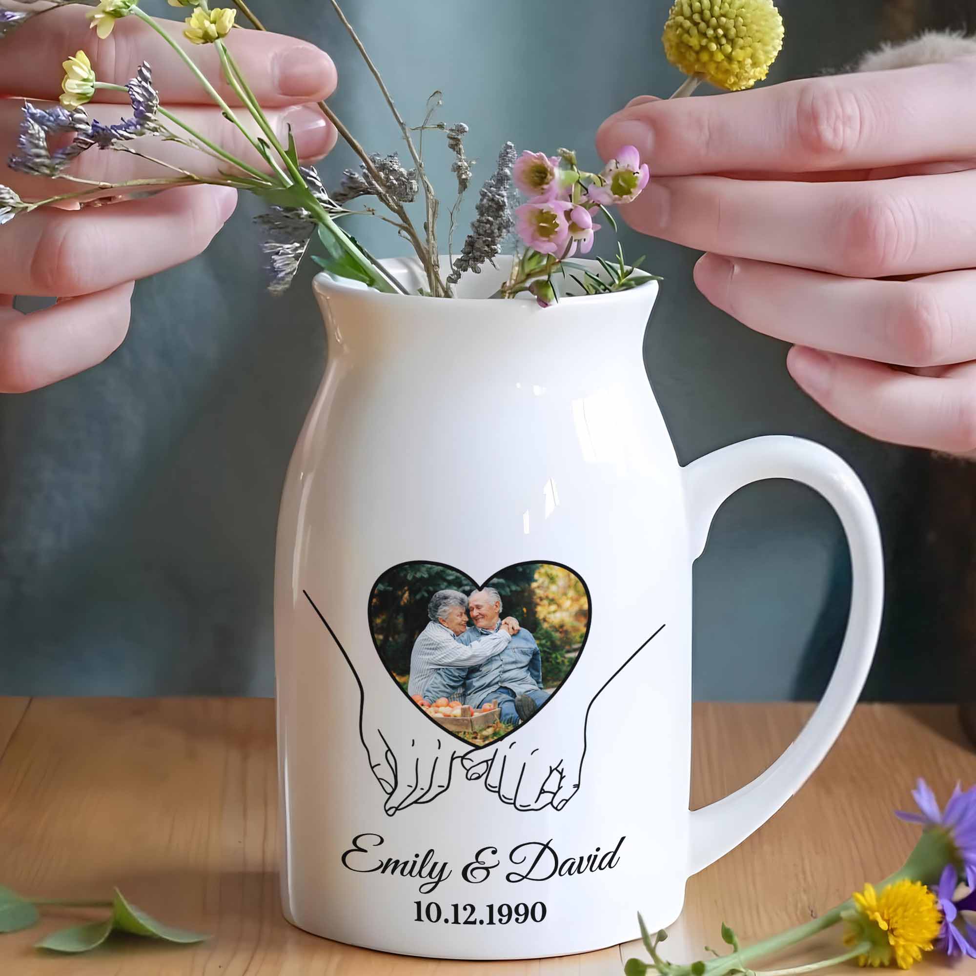 Capture Your Precious Moments On Heart Design Vase - Personalized Ceramic Flower Vase