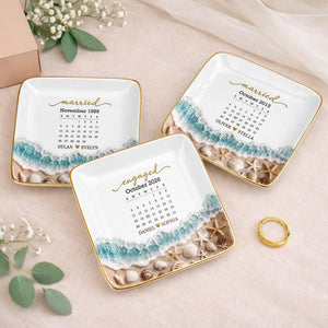 Engaged Calendar Personalized Beach Sea Waves And Seashells - Personalized Custom Jewelry Dish, Ceramic Dish, Square Shape - CPL1666_SCRF