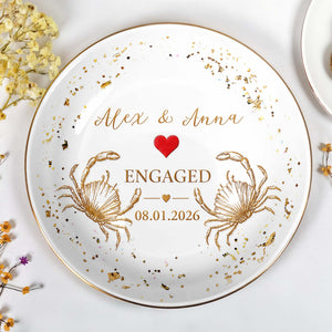 Engaged Couple With Golden Beach Crabs And Red Heart - Personalized Custom Jewelry Dish, Ceramic Dish, Round Shape - CPL1740_RCRF