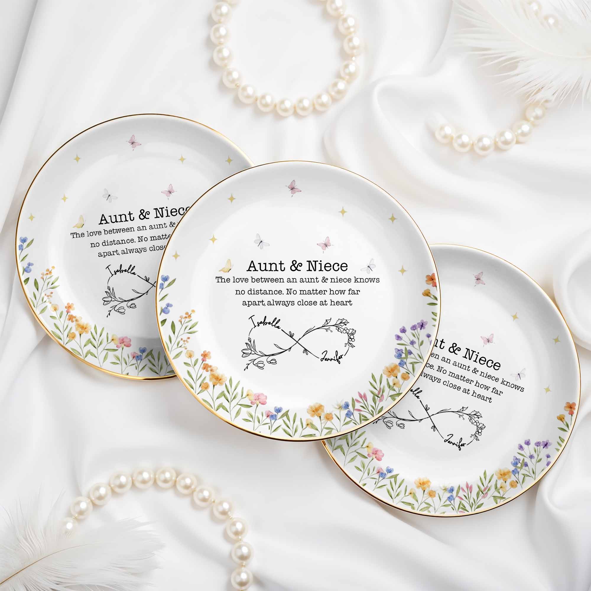 Love Between Aunt & Niece, Floral And Butterfly Design - Personalized Custom Jewelry Dish, Ceramic Dish, Round Shape - FAM744_RCRF