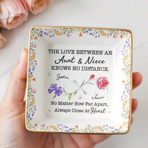 The Love Between An Aunt & Niece, Roses and Violets Design - Personalized Custom Jewelry Dish, Ceramic Dish, Square Shape - FAM752_SCRF
