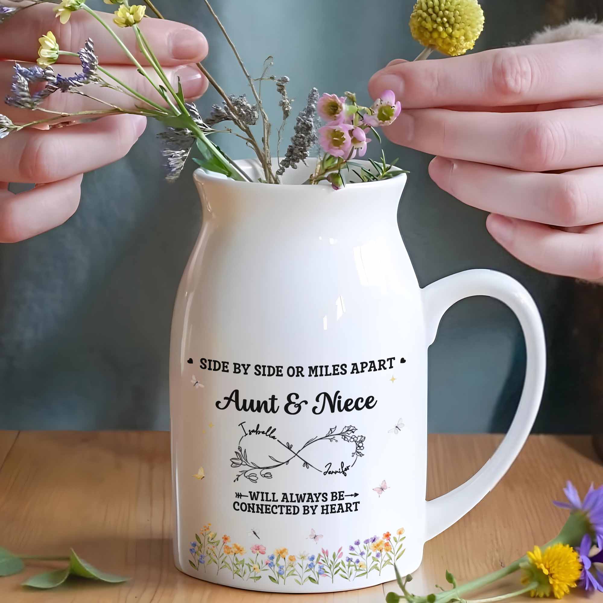 Aunt & Niece Always Connected By Heart With Flowers - Personalized Ceramic Flower Vase