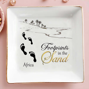Footprints in the Sand With Beach and Palm Trees - Personalized Custom Jewelry Dish - FTH017_SCRD