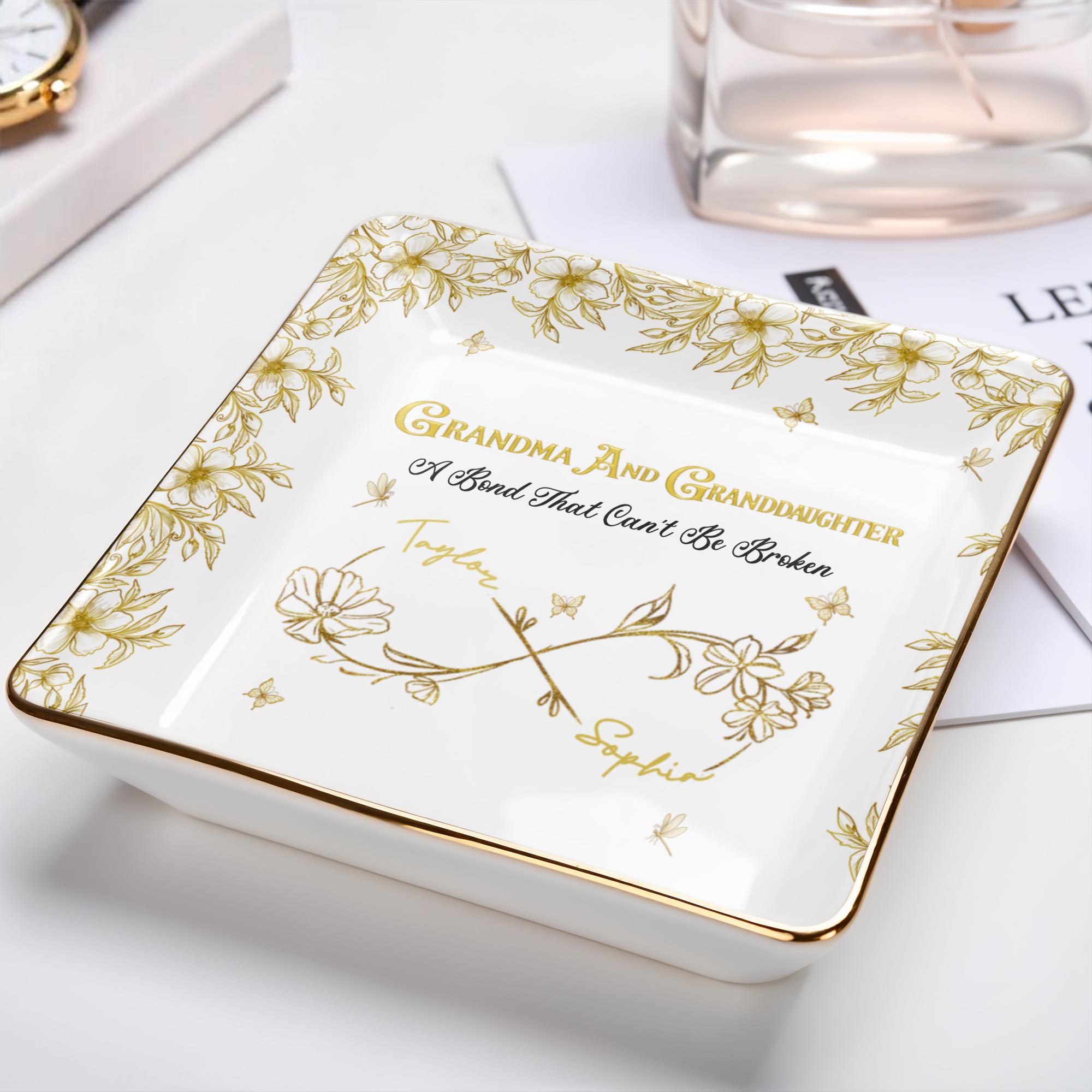 Grandma And Granddaughter, A Bond That Can't Be Broken, Flowers - Personalized Custom Jewelry Dish, Ceramic Dish, Square Shape - GDT568_SCRF