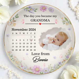 The Day You Became My Grandma With Flowers - Personalized Custom Jewelry Dish, Ceramic Dish, Round Shape - GRM023_RCRF