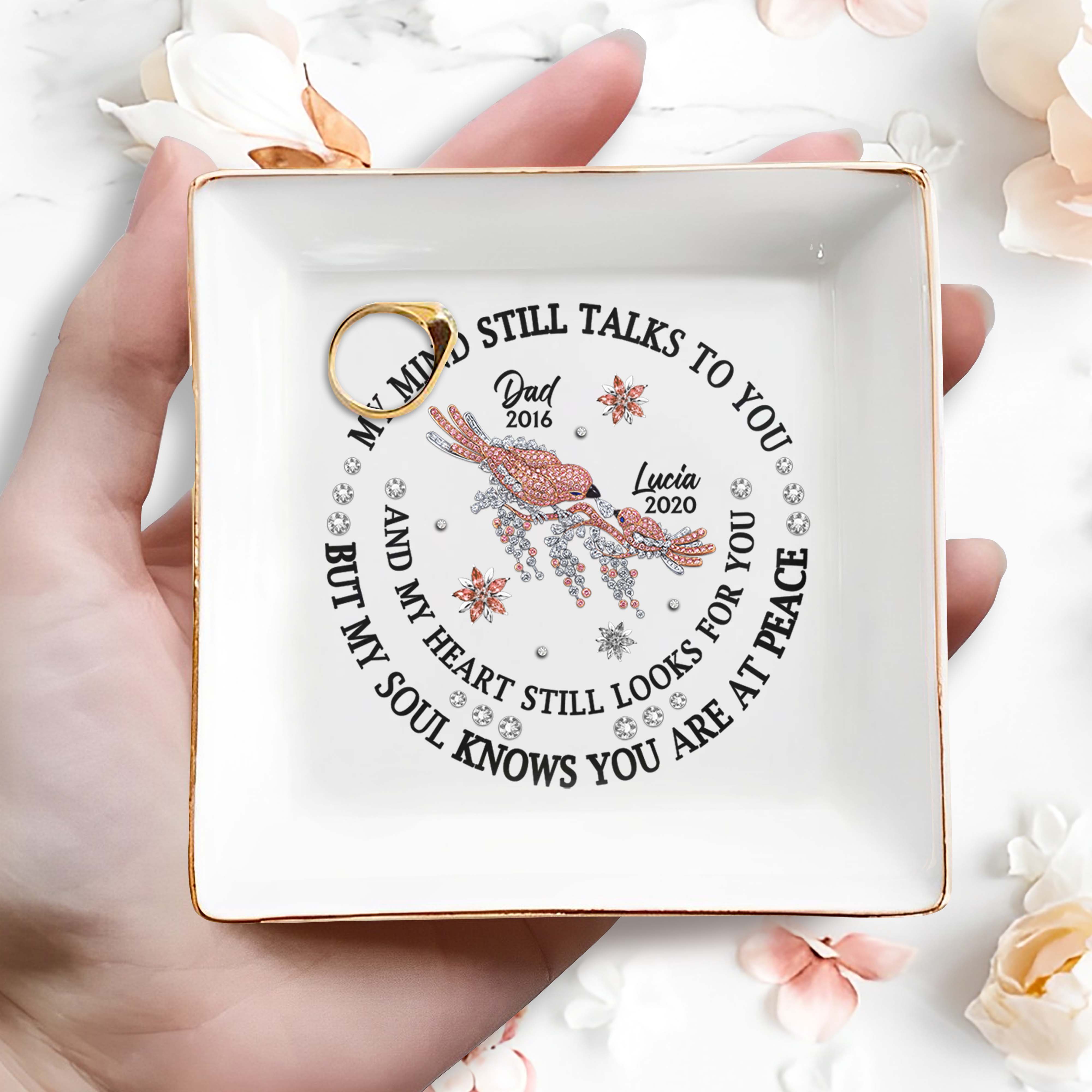Comforting Memories Of Loved Ones With Lizard And Flowers - Personalized Custom Jewelry Dish - HME130_SCRD