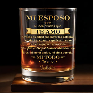 Mi Esposo Nunca Olvides Que Te Amo Heart And Banner Design - Personalized Custom Whiskey Glass - HSB135_RWG