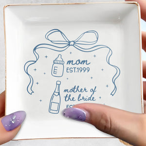 Mom Mother Of The Bride With Bow And Champagne Bottle - Personalized Custom Jewelry Dish, Square Ceramic Dish - MOM403_SCRD