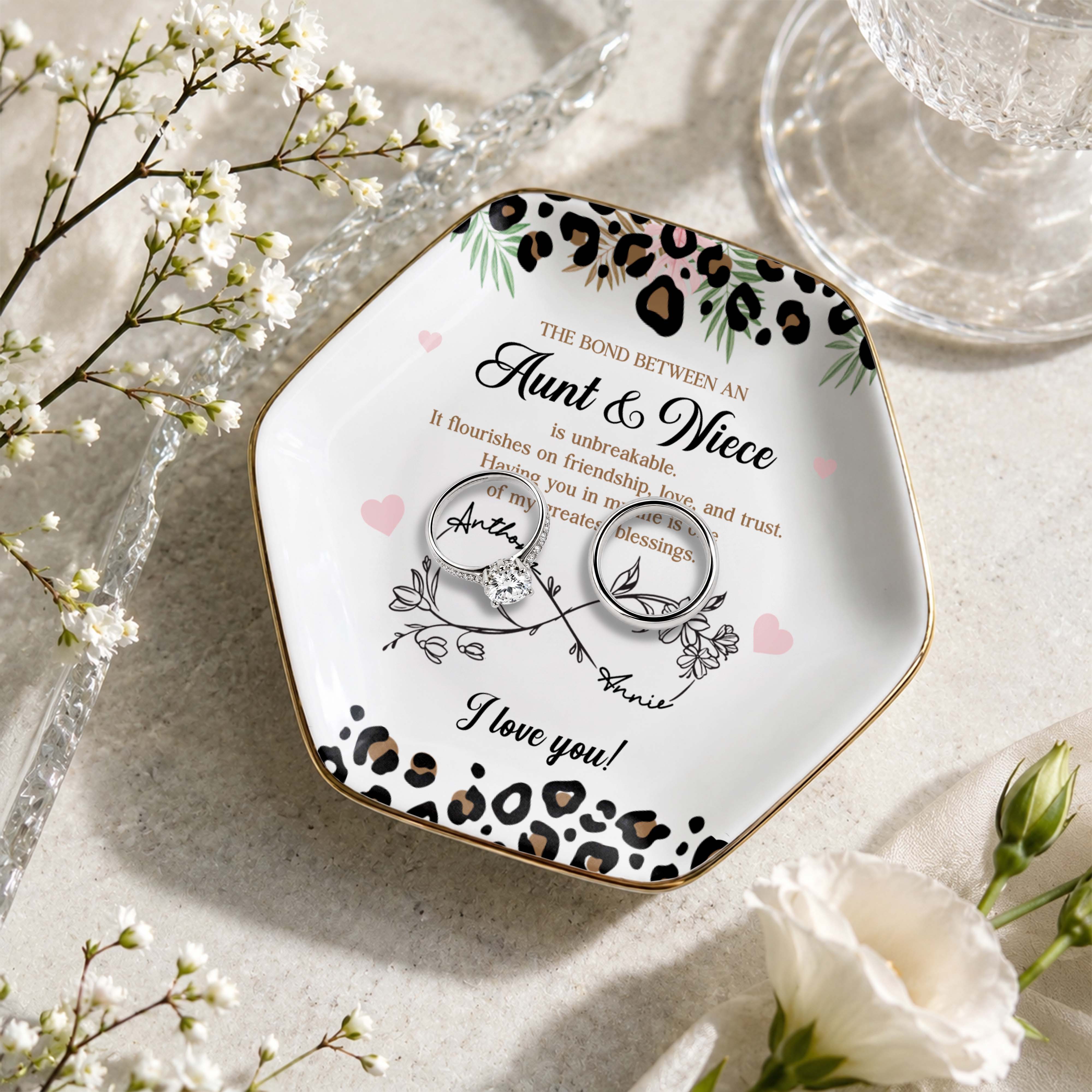 The Bond Between An Aunt And Niece Leopard Print And Flowers - Personalized Custom Jewelry Dish, Ceramic Dish, Hexagonal Shape - NCE014_HECRD