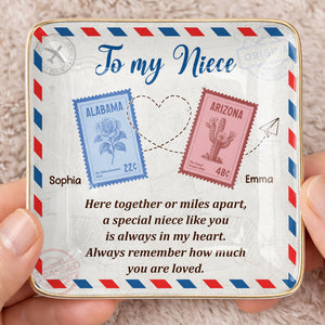 To My Niece, Postal Stamps And Hearts Design - Personalized Custom Jewelry Dish, Ceramic Dish, Square Shape - NCE028_SCRF