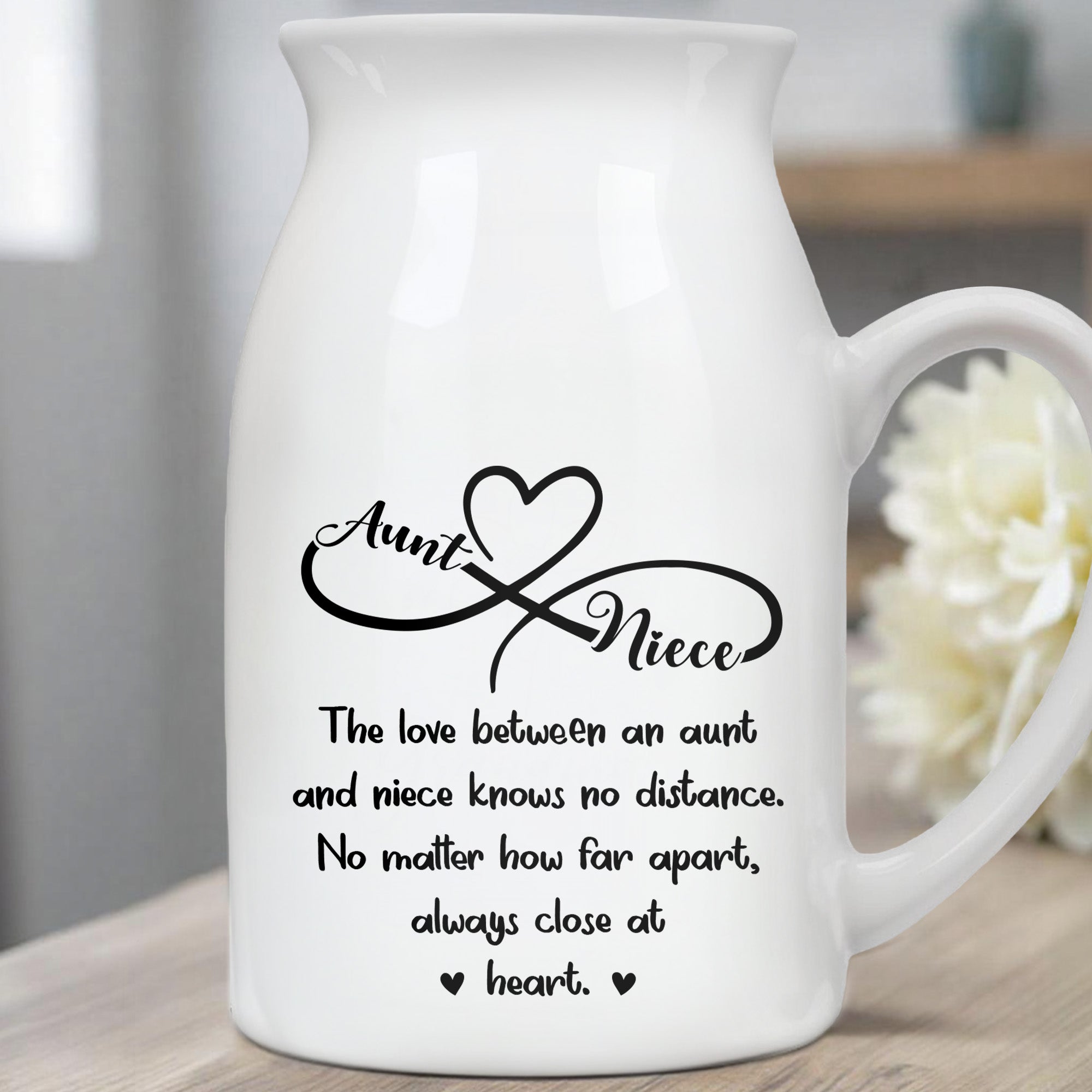 Love Between Aunt And Niece, Hearts - Personalized Ceramic Flower Vase