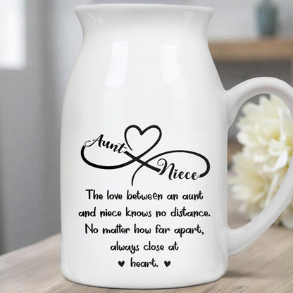 Love Between Aunt And Niece, Hearts - Personalized Ceramic Flower Vase