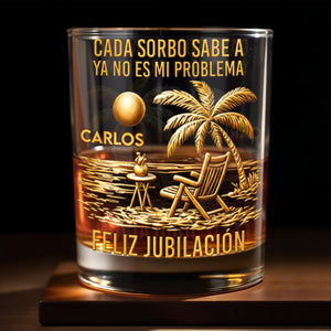 Cada Sorbo Sabe A Palm Tree Beach Chair - Personalized Custom Whiskey Glass - RETIRE036_RWG