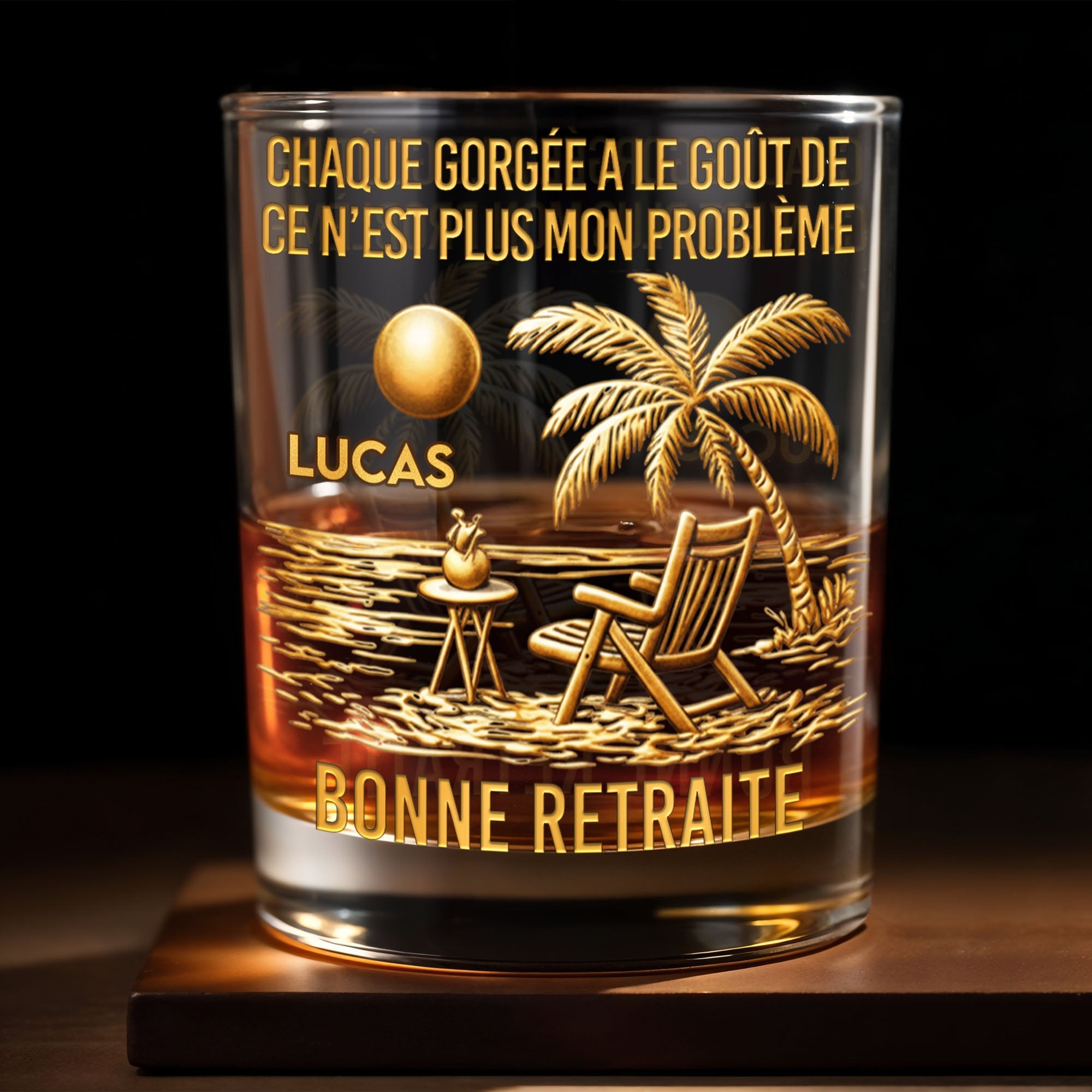 Chaque Gorgée A Le Goût De Ce N'est Plus Mon Problème Palm Tree Beach - Personalized Custom Whiskey Glass - RETIRE045_RWG