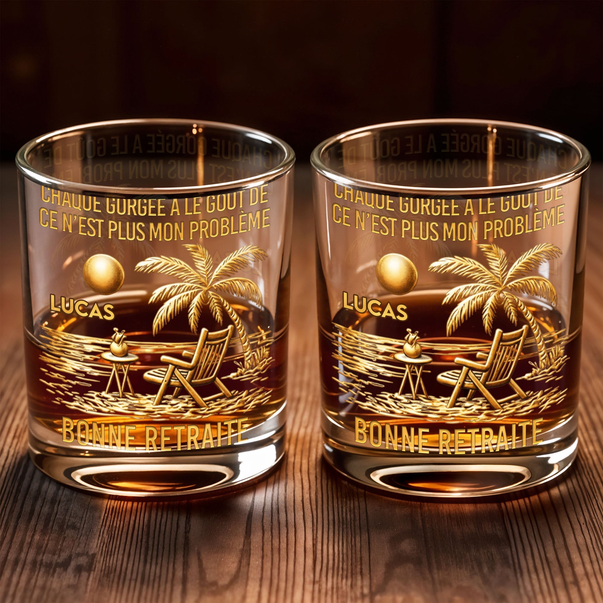 Chaque Gorgée A Le Goût De Ce N'est Plus Mon Problème Palm Tree Beach - Personalized Custom Whiskey Glass - RETIRE045_RWG