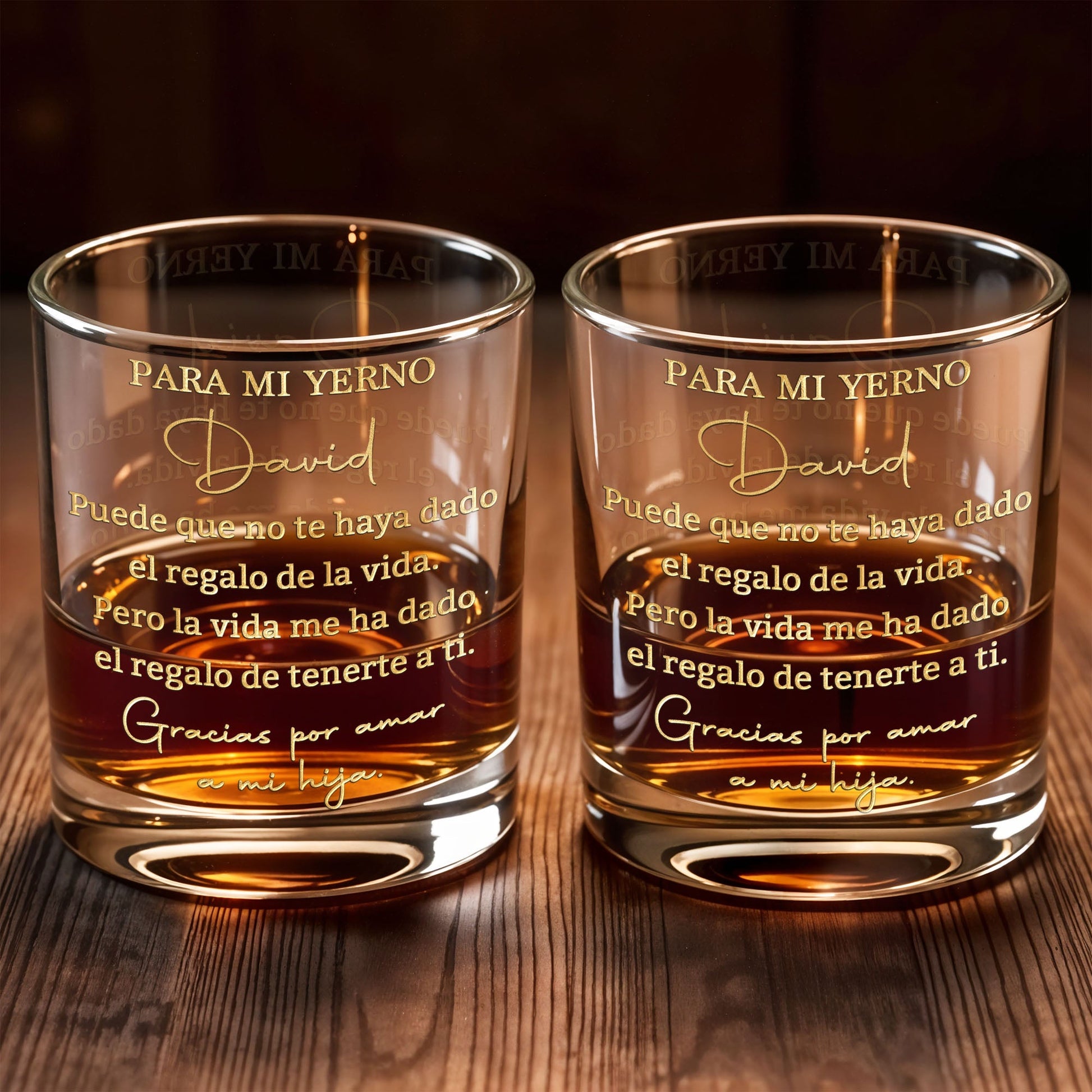 Para Mi Yerno El Regalo De Tenerte A Ti Gold Typography - Personalized Custom Whiskey Glass - SILA109_RWG