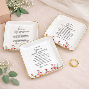 To My Sister On Your Wedding Day Personalized Birth Month Flowers - Personalized Custom Jewelry Dish, Ceramic Dish, Square Shape - SIS067_SCRF