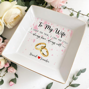 Wedding Anniversary Gift Featuring Wedding Rings And Hearts - Personalized Custom Jewelry Dish - WIF021_SCRD